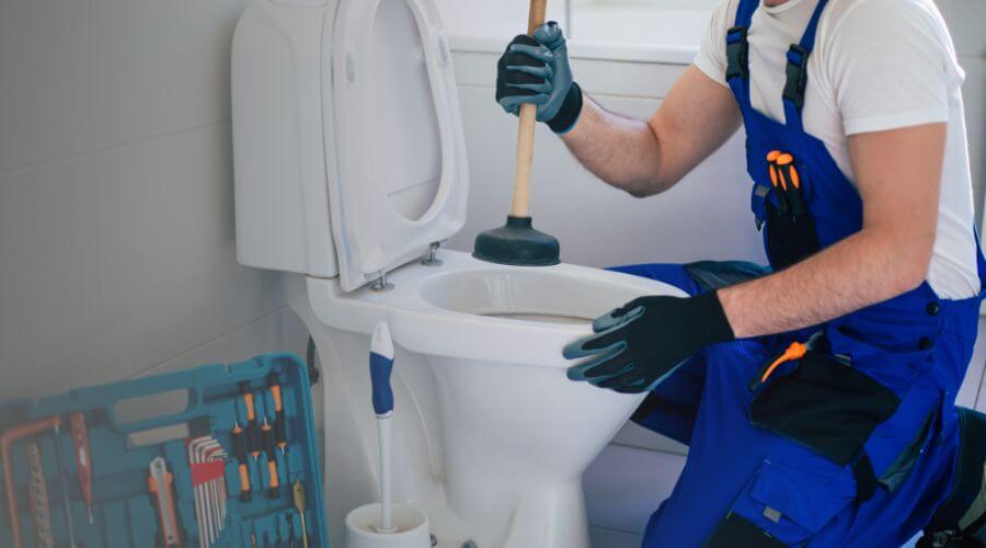 Local annual plumbing maintenance in Russellville, MO
